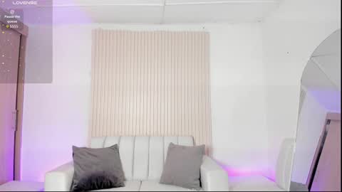 Emily online show from 10.21.25