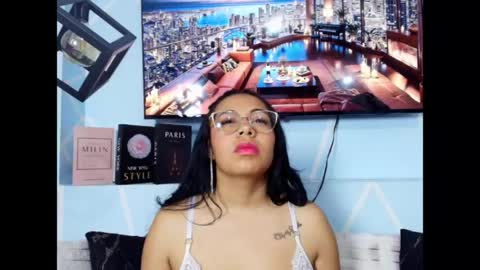 Snapshot of amy_noa chatting on 05.31.26 Emy Noa online show from 05.31.26