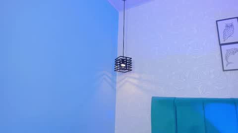 amy_saenz_ online show from 09.10.25