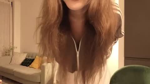 girl next door named Amy online show from 12.22.25