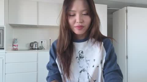 Snapshot of amyalwayshere chatting on 07.27.26 girl next door named Amy online show from 07.27.26