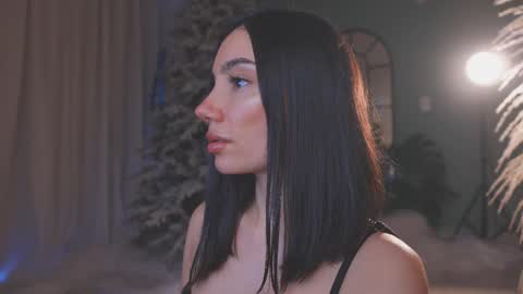 Amy Armstrong online show from 01.05.26