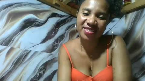Snapshot of amyatche chatting on 06.17.26 Amyatche online show from 06.17.26