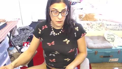 Snapshot of amyattack chatting on 02.12.25 Trashely Gimpson online show from 02.12.25