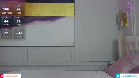 Snapshot of amyazuree chatting on 09.18.25 Amy online show from 09.18.25