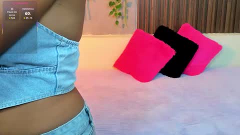 My name is AMY... Nice to meet you  thumb up me please its important online show from 09.30.25