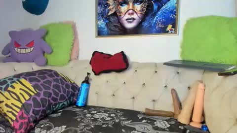 Snapshot of amydelahoz chatting on 05.17.26 Amy Kamila online show from 05.17.26