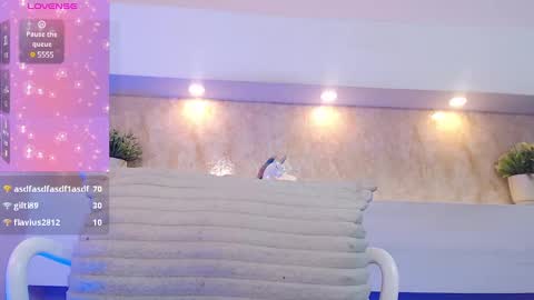 amyjohnsonn online show from 02.18.25