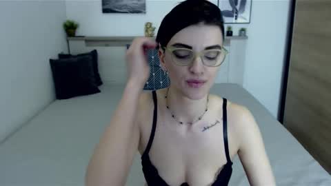 Snapshot of amylexy chatting on 01.23.25 Hi there guys  My pleasure in your hands  pvt is open online show from 01.23.25