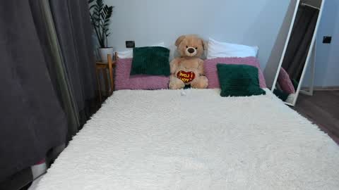 amymilson online show from 01.28.25