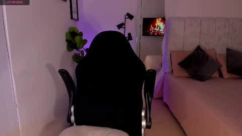    online show from 06.19.26