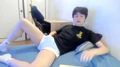 Snapshot of an0nymouse3 chatting on 09.17.25 Alex online show from 09.17.25