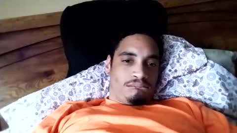 Snapshot of an377432 chatting on 03.02.25 an377432 online show from 03.02.25