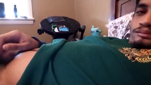 Snapshot of an377432 chatting on 03.08.25 an377432 online show from 03.08.25