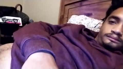 Snapshot of an377432 chatting on 12.04.25 an377432 online show from 12.04.25