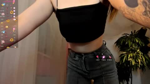 Snapshot of an6elica chatting on 01.31.25 Angie online show from 01.31.25