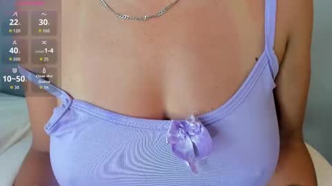 Snapshot of ana_starr chatting on 09.23.25 Ana online show from 09.23.25