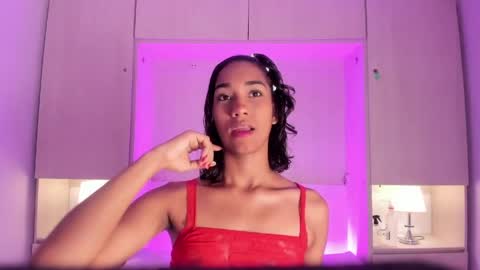 anaacollins_ online show from 05.02.26