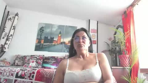 Snapshot of anaamature_ chatting on 09.15.25 anaamature_ online show from 09.15.25