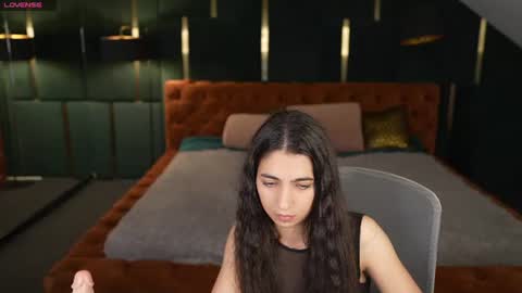 Snapshot of anabel2054 chatting on 06.15.26 Sweet girls online show from 06.15.26