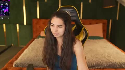 Snapshot of anabel2054 chatting on 07.07.26 Sweet girls online show from 07.07.26