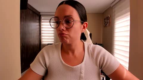 Anabel online show from 02.06.26