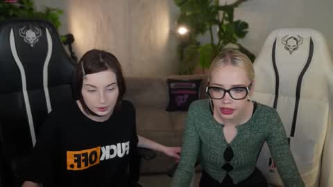 PLAYHARD054 online show from 11.26.25