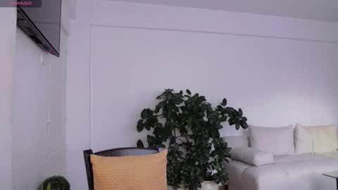 Snapshot of anabelle0904 chatting on 12.15.25 Ana online show from 12.15.25