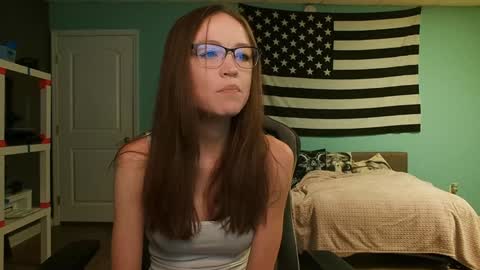 Anabelleleigh online show from 09.18.25