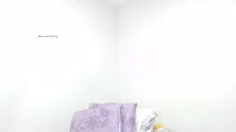 Snapshot of anabellov3 chatting on 01.14.25 anabellov3 online show from 01.14.25