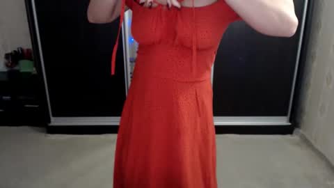 Snapshot of anabelsweet chatting on 02.15.25 Milana online show from 02.15.25