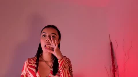 ANABEL WOLF  online show from 02.11.25