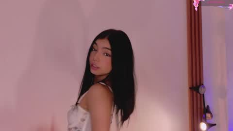 ANABEL WOLF  online show from 04.28.26