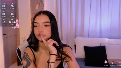 ANABEL WOLF  online show from 07.02.26