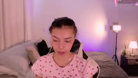 ANABEL WOLF  online show from 08.07.26