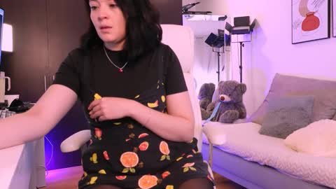 IG Soyanah  online show from 11.20.25