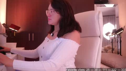 Snapshot of anah_ chatting on 06.06.26 IG Soyanah online show from 06.06.26