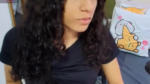 Anahi  online show from 02.20.25