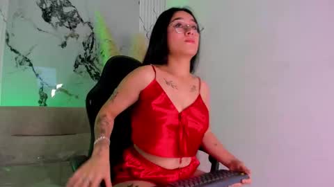 Snapshot of anaiaclarck chatting on 02.22.26 Im Sara online show from 02.22.26