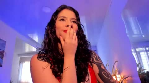 Mariana  online show from 02.18.25