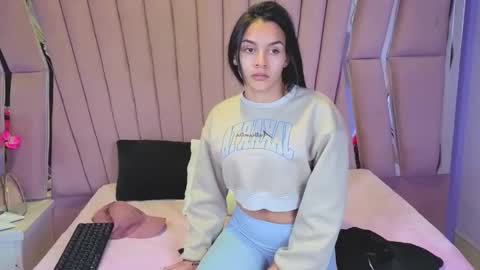 Snapshot of anales_deep_69 chatting on 01.14.26 AbbyAndAntonela online show from 01.14.26