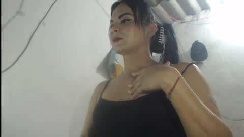 Analia smith online show from 04.29.26