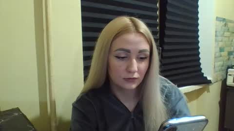analqueen2024 online show from 12.22.25