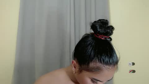 Snapshot of anaruru_ chatting on 02.09.25 ANA online show from 02.09.25