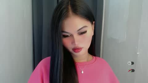 Snapshot of anaruru_ chatting on 06.06.26 ANA online show from 06.06.26