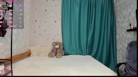 Snapshot of anastasia_gold1 chatting on 02.23.25 anna online show from 02.23.25