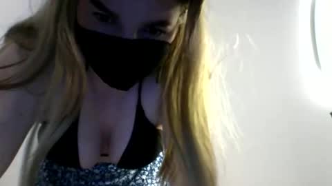 Snapshot of anastasia_relax chatting on 06.09.26 Anastasia Relax online show from 06.09.26