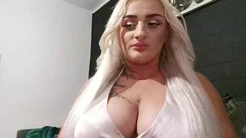 AnastasiaAmore online show from 08.03.26