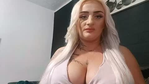 AnastasiaAmore online show from 08.04.26