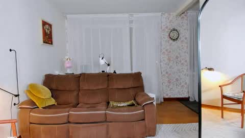 Snapshot of anastasiagate chatting on 02.14.26 Anastasia online show from 02.14.26